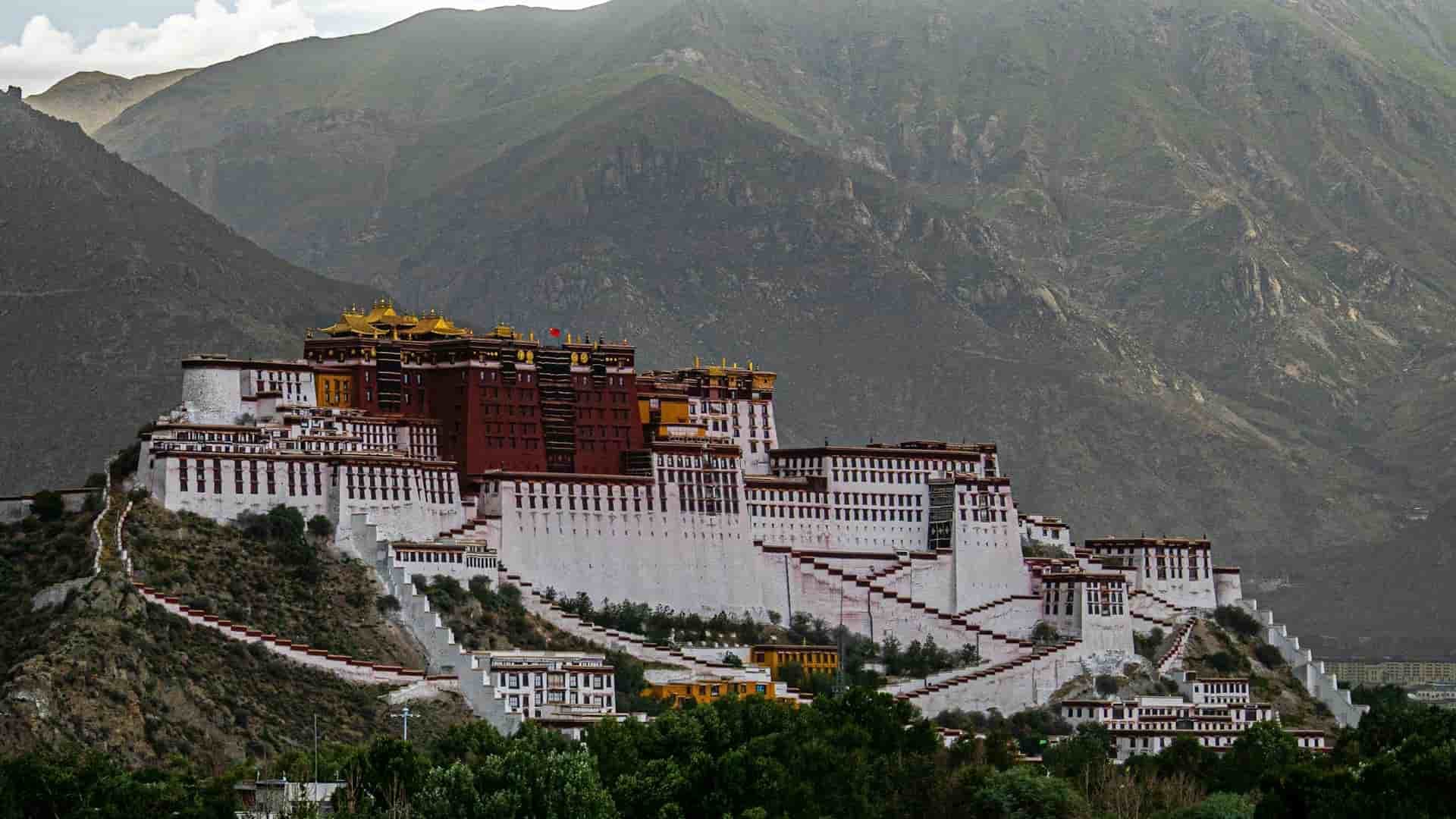 Tibet: A 16-Day Journey to the Roof of the World